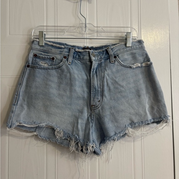 Abercrombie & Fitch Pants - Abercrombie & Fitch light blue frayed denim shorts